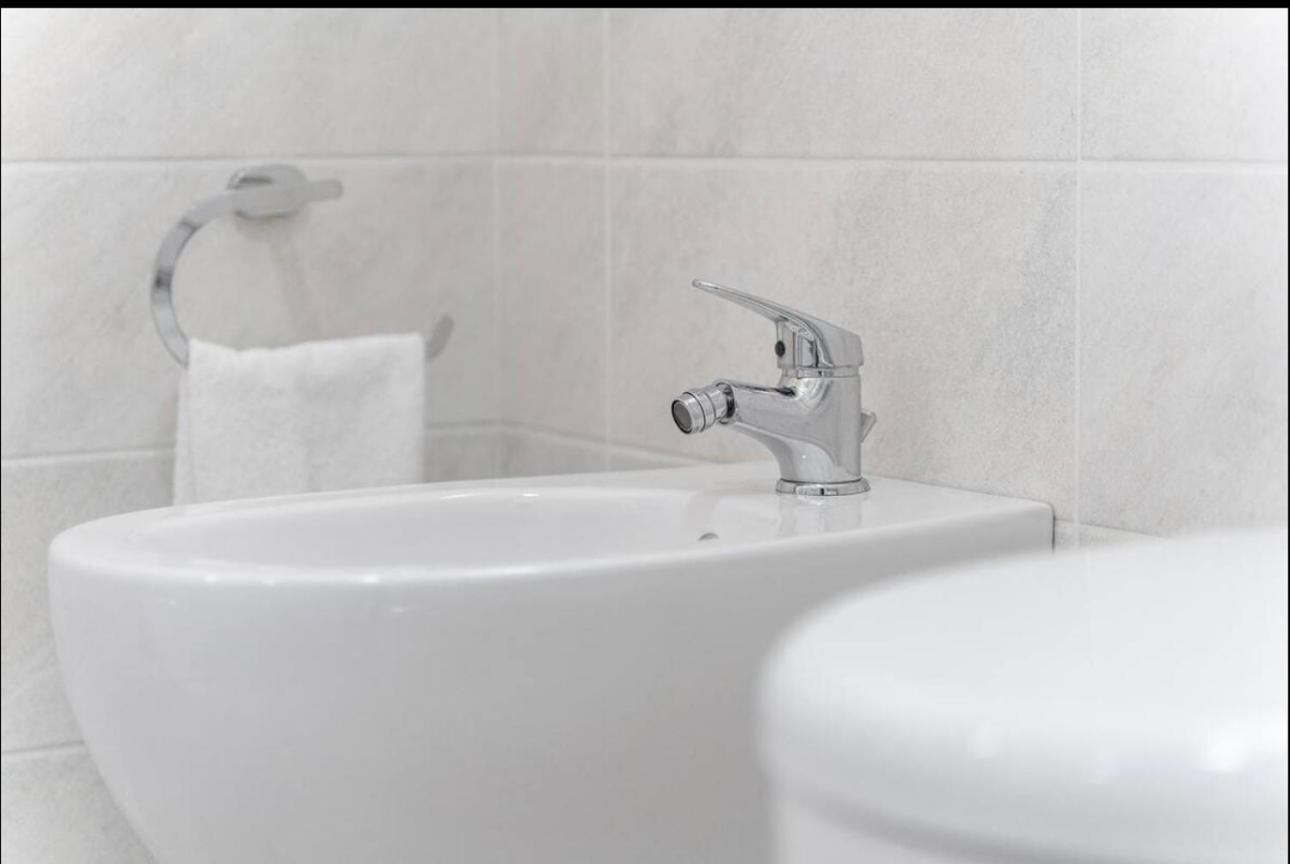 Ferienwohnung Sardegna Isola Rossa Casa Mirta Vista Mare E Wifi Exterior foto